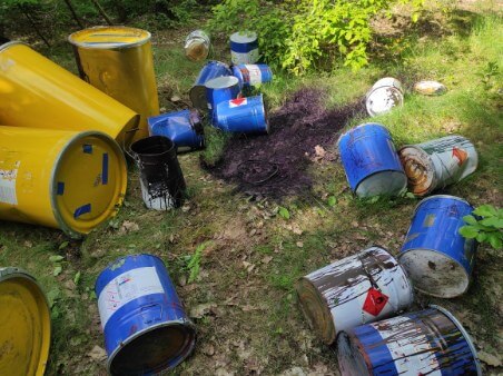 Kolejne porzucone odpady na terenie gm. Łabiszyn