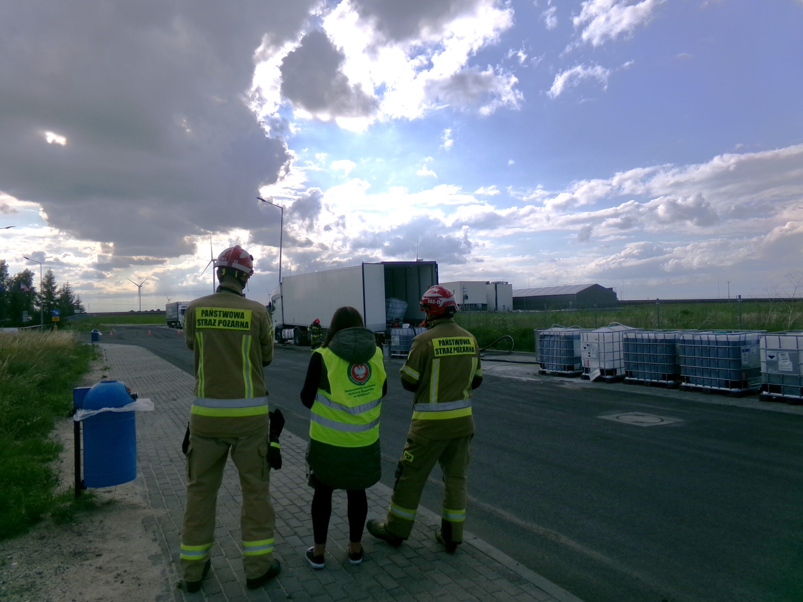 Rozszczelnienie zbiornika z kwasem fosforowym